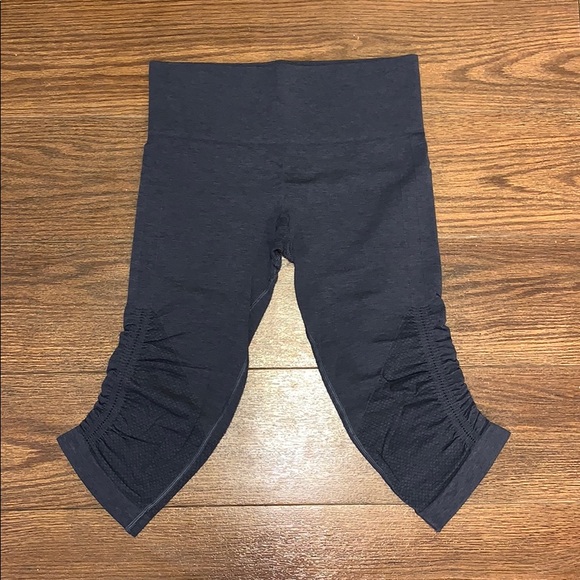 Cropped Lululemon leggings. - Picture 1 of 3